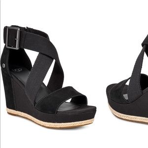 NWT Ugg wedges